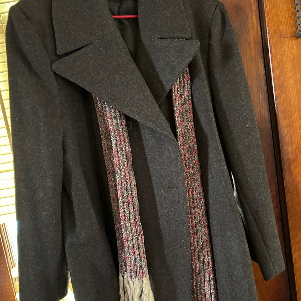 Elegant Gray Women's Coat